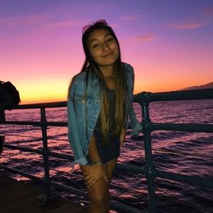 Meet your Posher, Alexa